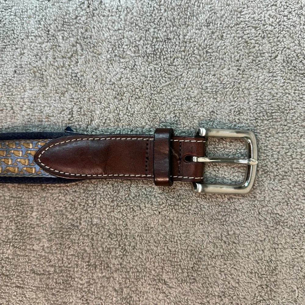 Vineyard Vines Mens Canvas Club Belt Brown Leather Whale Logo Navy Blue Size 40